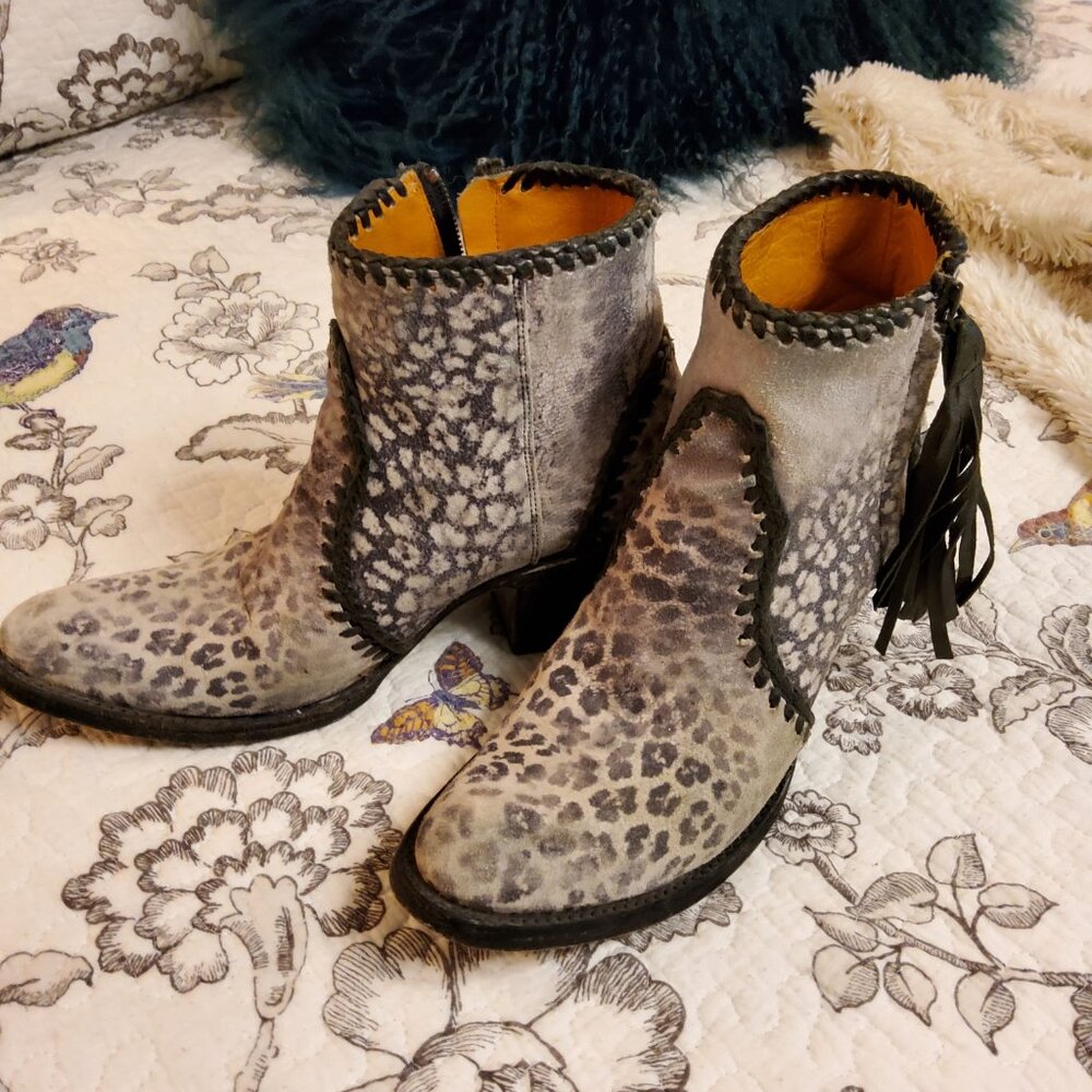 Old Gringo Leopardito ankle boots